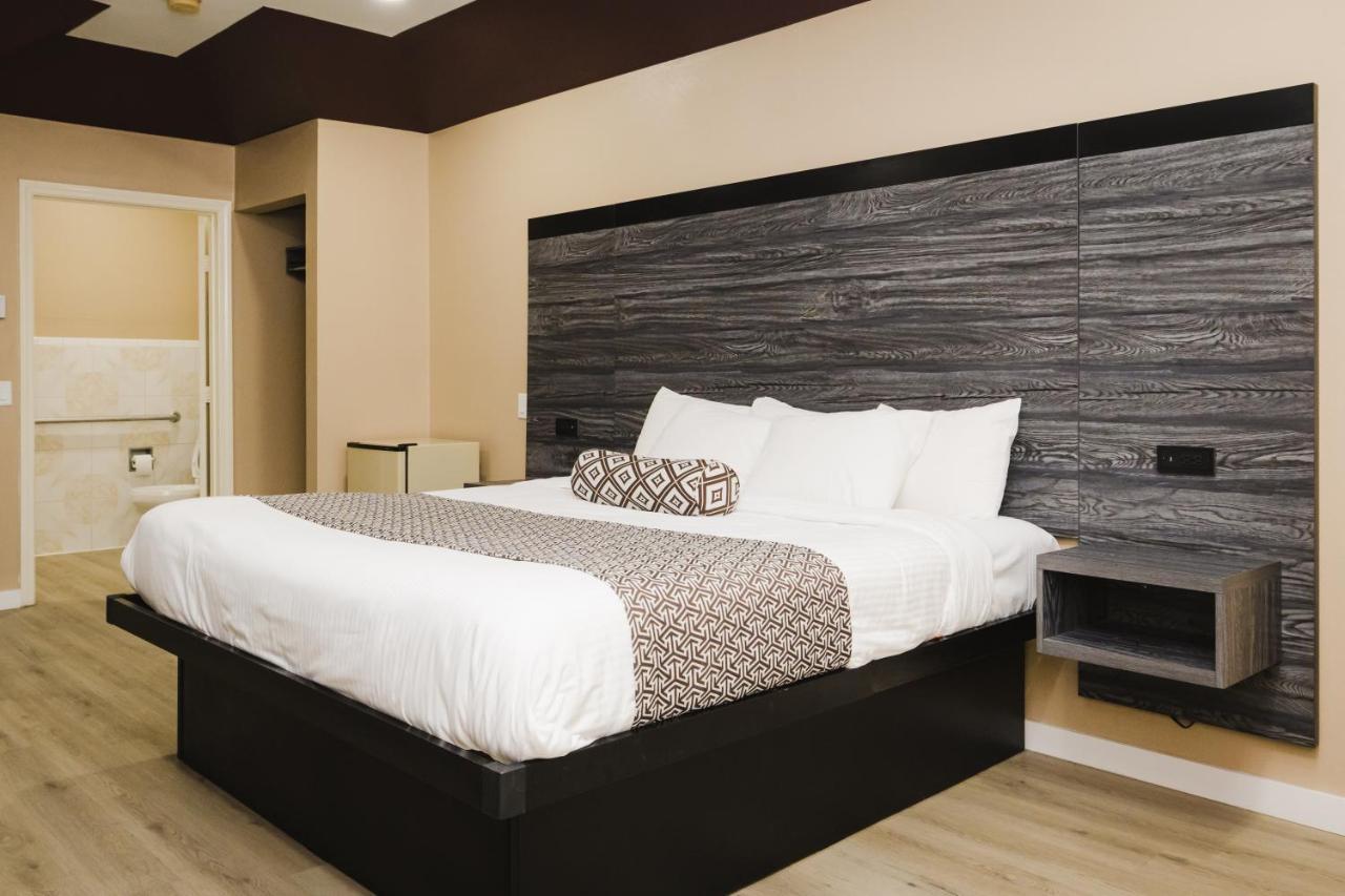 Sapphire Inn & Suites Channelview Exteriör bild