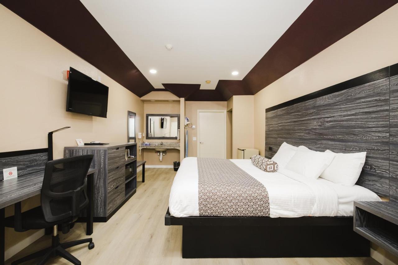 Sapphire Inn & Suites Channelview Exteriör bild