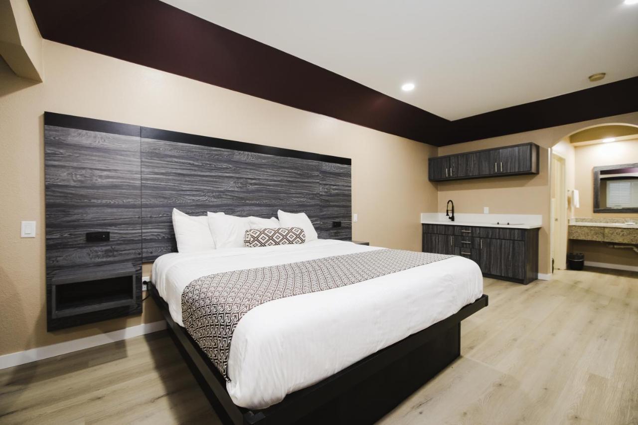 Sapphire Inn & Suites Channelview Exteriör bild